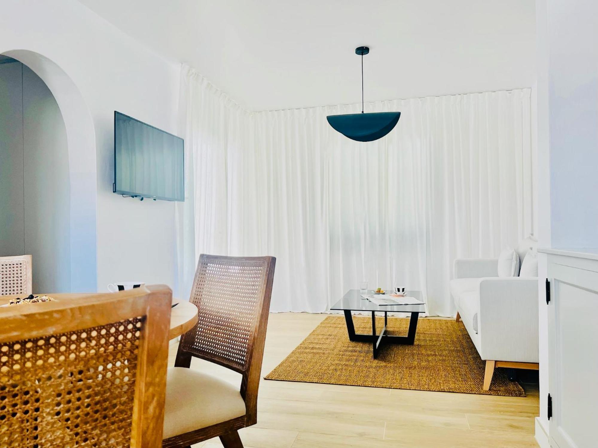 Apartahotel Cih *